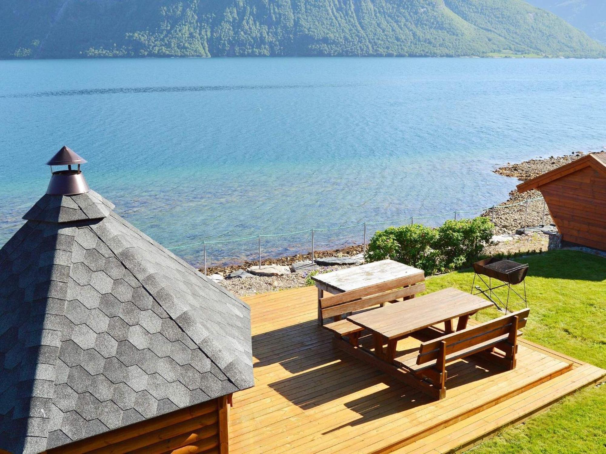 Holiday Home Hovik II Rød Kültér fotó