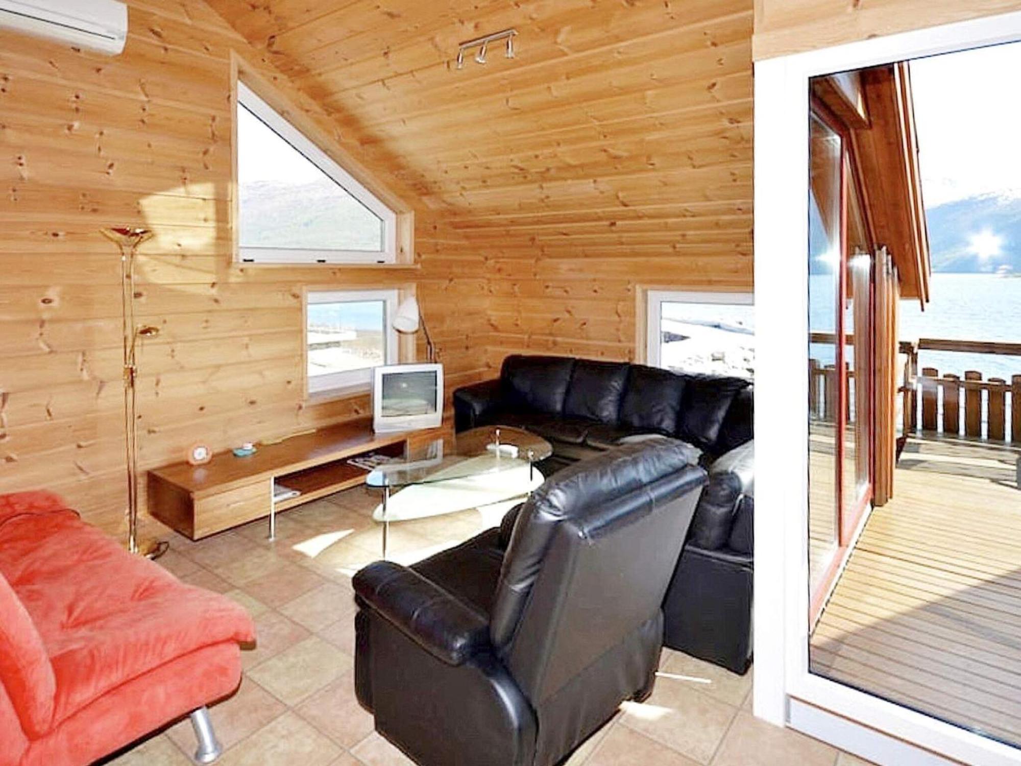 Holiday Home Hovik II Rød Kültér fotó